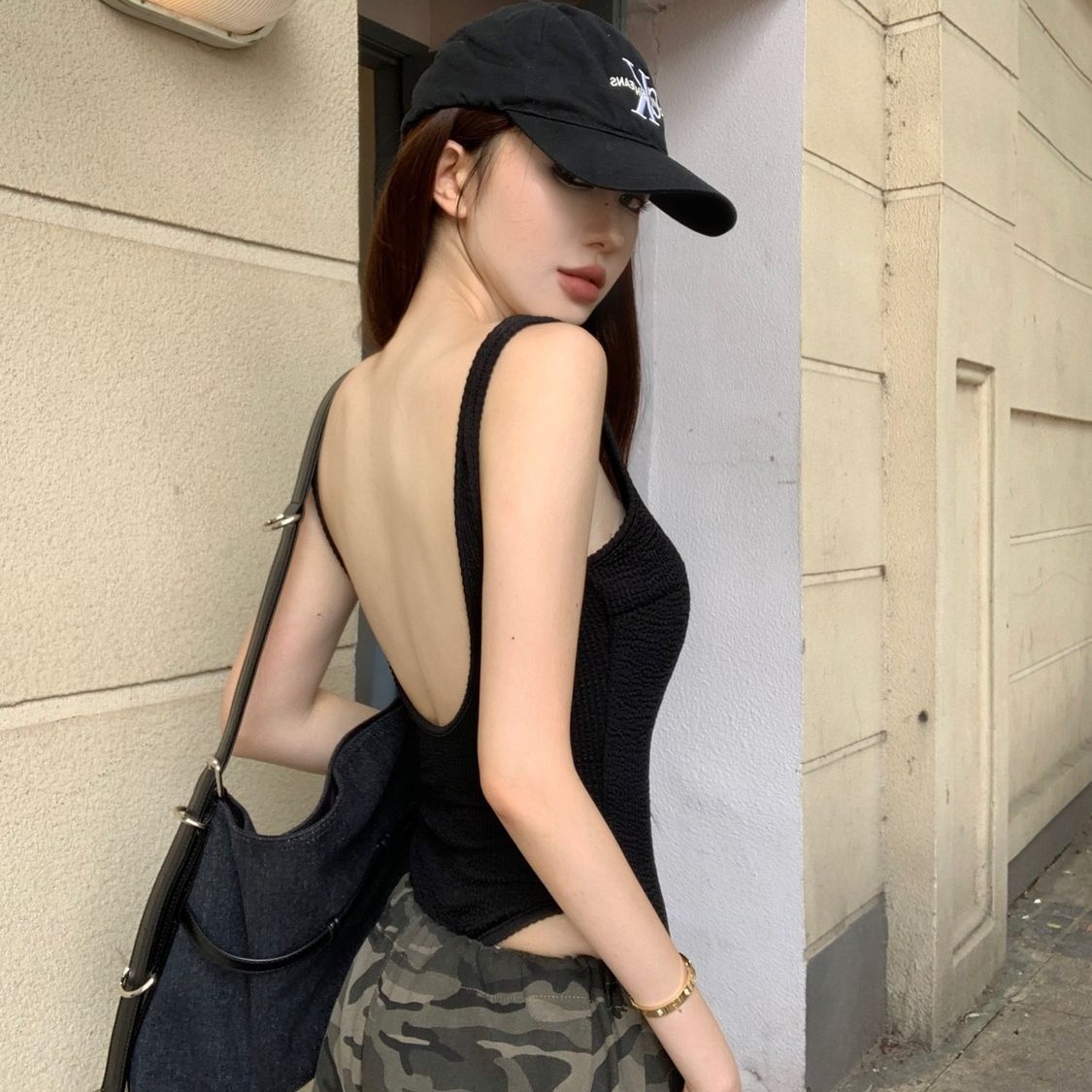 Siyah Strappy Bodysuit Seksi B - Tank Top Ribbed incelemesi ve fiyatı